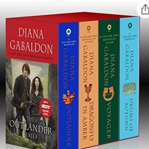 Outlander 4-Copy Boxed Set: Paperback
